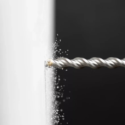 Бур по бетону Denzel, 16 x 210 мм,двойная спираль, три пылеотводящие кромки, 705037 купить в Кургане