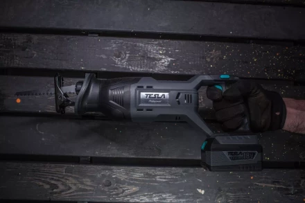 Ножовка TESLA TR18DC без акк. и з.у купить в Кургане