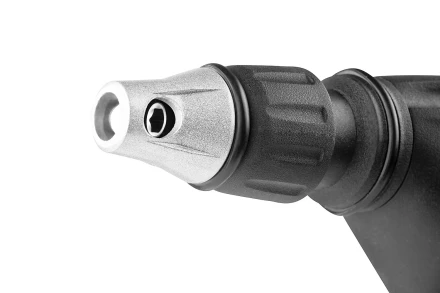 Шуруповерт ЗУБР сетевой,макс. диаметр крепежа 6мм,магнитный держатель,ремешок,0-4500об/мин,патрон HEX 1/4&quot;,550Вт ЗСШ-550 купить в Кургане