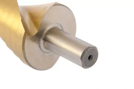 Сверло ступенчатое 6-8-10-12-14-16-18-20-22-24-26-28-30 мм HSS спиральный Профиль шестигранный хвостовик Matrix 72357 купить в Кургане