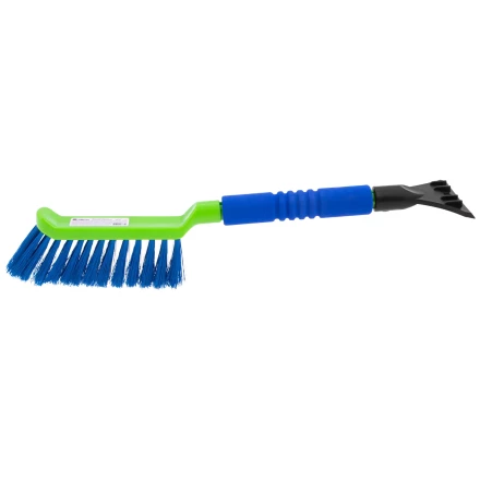 Щетка-сметка для снега со скребком, мягкая рукоятка, 425 мм Сибртех 55315 купить в Кургане