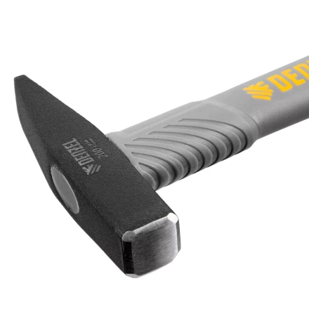 Молоток слесарный, 200 г Denzel, кованый, фибергласовая рукоятка c TPR покрытием 10482 купить в Кургане