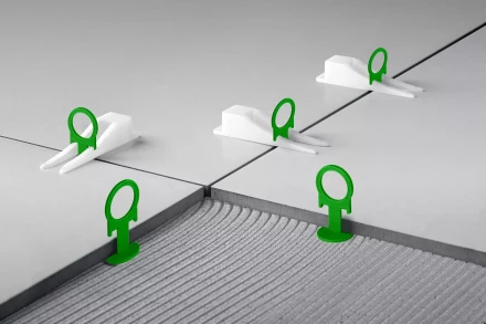 ЗУБР КОЛЬЦО, 2,0 мм, зажим, 100 шт, система выравнивания плитки (33862-100) купить в Кургане