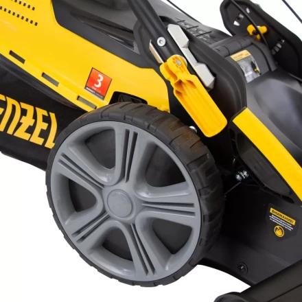 Газонокосилка бензиновая GLD-520SP-BS, 163 см3, Briggs Stratton, ширина 52 см, привод, 60 л Denzel 58807 купить в Кургане