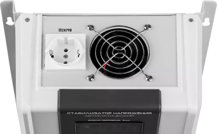 ЗУБР 5000ВА, 5 кВт, автоматический стабилизатор напряжения, Профессионал (59385-5) купить в Кургане