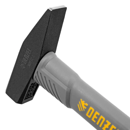 Молоток слесарный, 300 г Denzel, кованый, фибергласовая рукоятка c TPR покрытием 10483 купить в Кургане