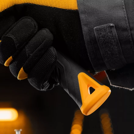 Молоток слесарный, 300 г Denzel, кованый, фибергласовая рукоятка c TPR покрытием 10483 купить в Кургане