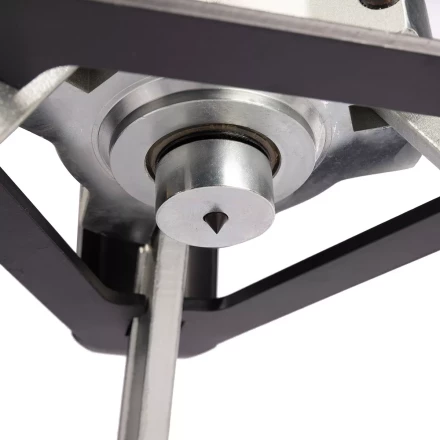 Съемник гидравлический самоцентрирующийся автономный КВТ СГСА-15К со встроенным насосом усилием 15 т (91806) купить в Кургане