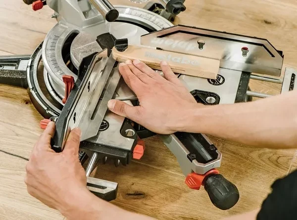 Пила торцевая KGSV 72 Metabo купить в Кургане