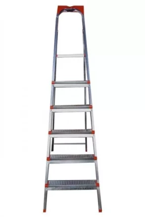 Стремянка стальная оцинков. Энкор 6 ступеней 69673 купить в Кургане