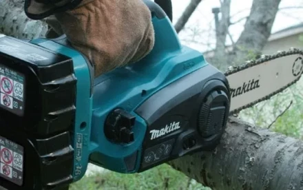 Аккумуляторная цепная пила Makita DUC302RF2 (2*3Ач, ЗУ) купить в Кургане