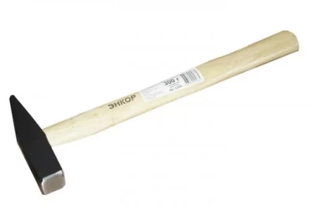 Молоток слесарный   300гр с дер рук 1/24/48/864 23008 купить в Кургане