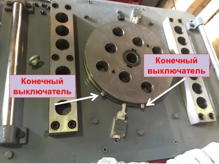 Гибщик арматуры VEKTOR GW50 с ЧПУ купить в Кургане