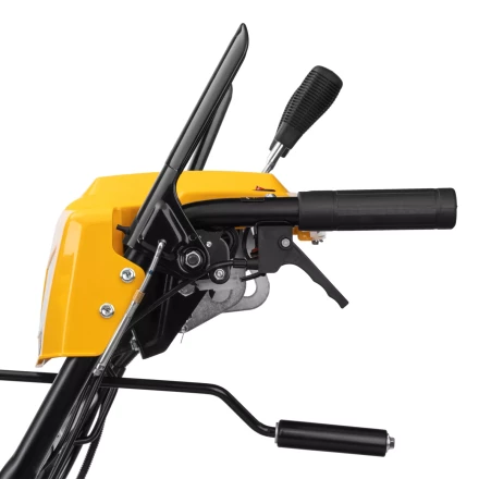 Бензиновая снегоуборочная машина Denzel SBM 610DT PRO, 212cc, гусеницы, эл.старт, блок. дифф. купить в Кургане