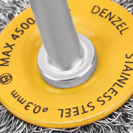 Щетка для дрели, 50 мм, Плоская, со шпилькой, нержавеющая витая проволока Denzel 744623 купить в Кургане