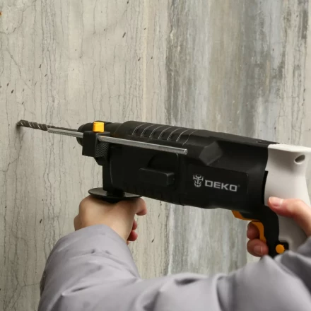 Перфоратор DKH650W DEKO, 063-4110, в кейсе купить в Кургане