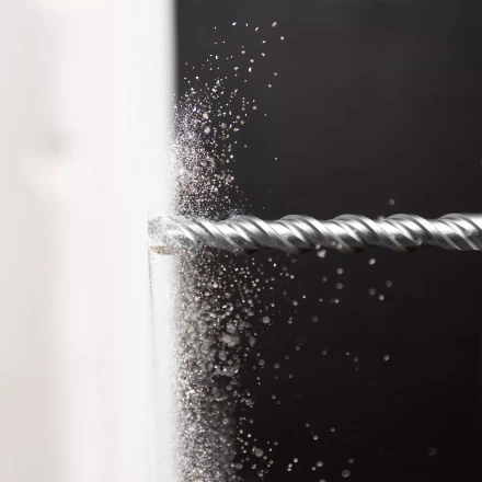 Бур по бетону Denzel, 22 x 260 мм, двойная спираль, три пылеотводящие кромки, 705052 купить в Кургане