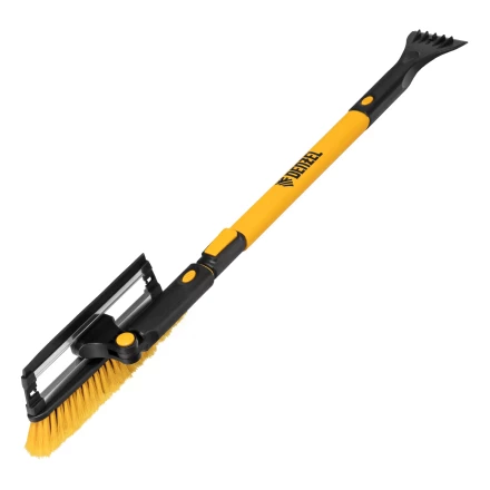 Щетка-сметка для снега со скребком Denzel, телескоп, поворотная голова, водосгон, 900-1200 мм 55308 купить в Кургане