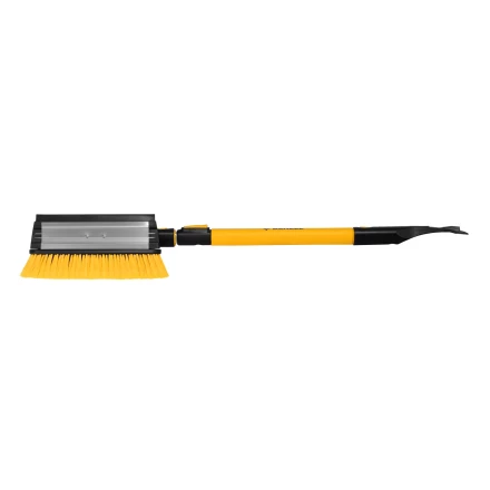 Щетка-сметка для снега со скребком Denzel, телескоп, поворотная голова, водосгон, 900-1200 мм 55308 купить в Кургане