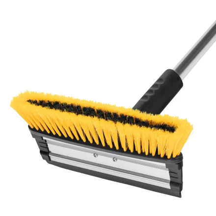 Щетка-сметка для снега со скребком Denzel, телескоп, поворотная голова, водосгон, 900-1200 мм 55308 купить в Кургане