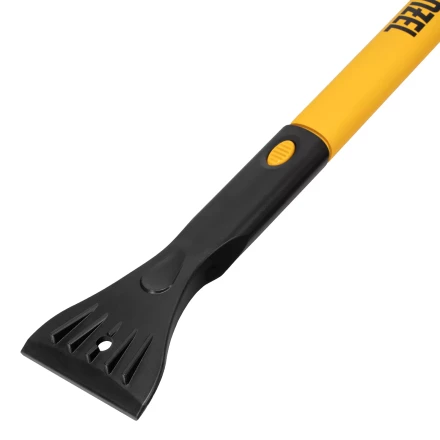 Щетка-сметка для снега со скребком Denzel, телескоп, поворотная голова, водосгон, 900-1200 мм 55308 купить в Кургане