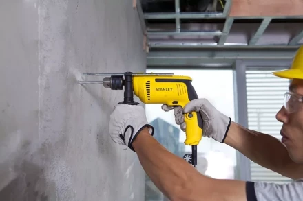 Дрель ударная Stanley SDH700 C купить в Кургане