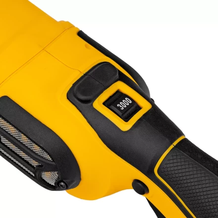 Машина полировальная Denzel CP-180, 1400 Вт, 180 мм, 0-3000 об/мин 27701 купить в Кургане