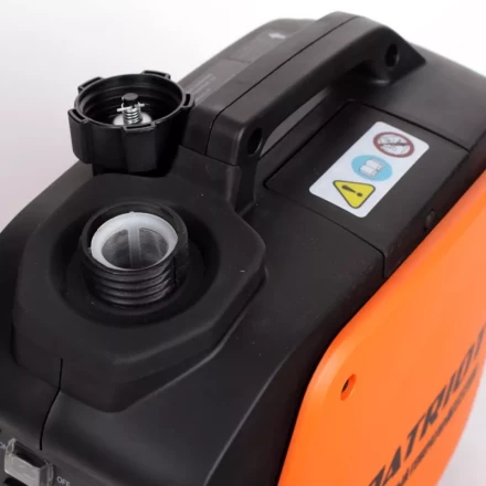 Бензогенератор инверторный PATRIOT 1000i купить в Кургане