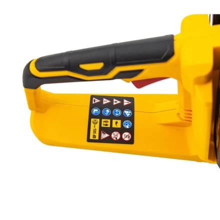 Цепная пила аккумуляторная бесщеточная RCS400-36, Li-ion, 36 В, 4 Ач, шина 400 мм Denzel 58610 купить в Кургане