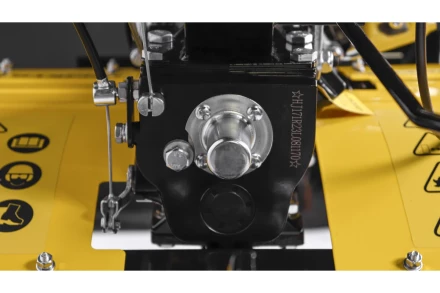 Мотоблок Champion BC7723/1 (7лс 2F/1R 85см 35см 3,6л 71кг, колеса 4/10&quot; ВОМ) купить в Кургане