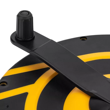 Рулетка геодезическая 50 м х 15 мм  Denzel 31292, закрытый корпус, фиберглассовая лента купить в Кургане