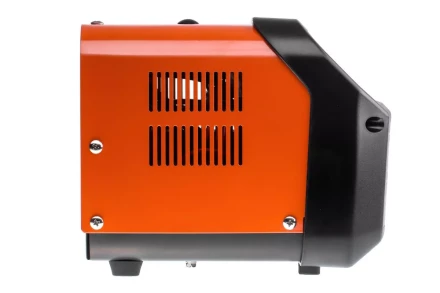 Устройство зарядное WESTER CH30 купить в Кургане