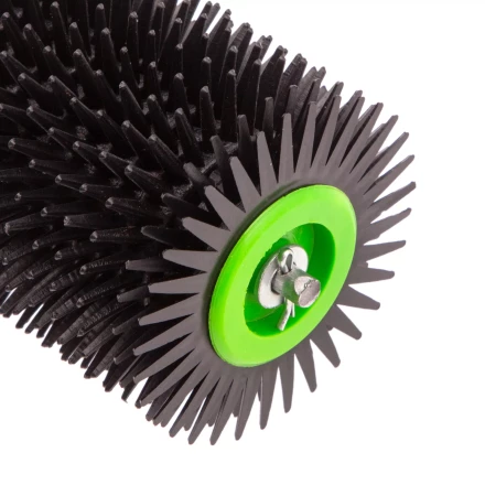 Валик игольчатый для наливных полов с ручкой, острая игла, 240 мм Сибртех 81110 купить в Кургане