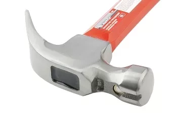 Молоток-гвоздодер мини боек с магнитом фибергласовая двухкомпонентная рукоятка 250г Matrix 10443 купить в Кургане