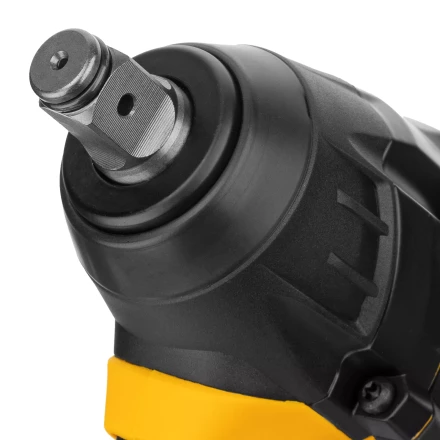 Гайковерт ударный аккумуляторный бесщеточный Denzel 26502 CIW-IB-300-0, Li-ion, 18В, 300Нм купить в Кургане