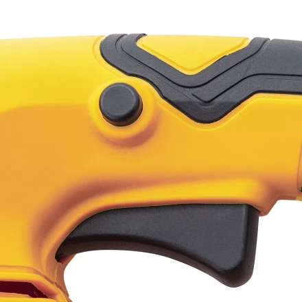 Пила цепная электрическая Denzel EDS-2000, 2 кВт,продольная, шина 40 см, шаг 3/8, паз 1.3 мм, 56 звеньев 95618 купить в Кургане