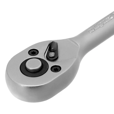 Ключ-трещотка 1/4&quot;, 45 зубьев, с быстрым сбросом, матовый хром Сибртех 14021 купить в Кургане