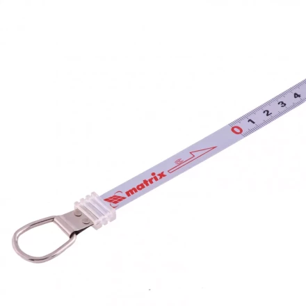 Рулетка геодезическая 50 м х 12,5 мм закрытый корпус стальная лента односторонняя шкала Pro Matrix 31282 купить в Кургане