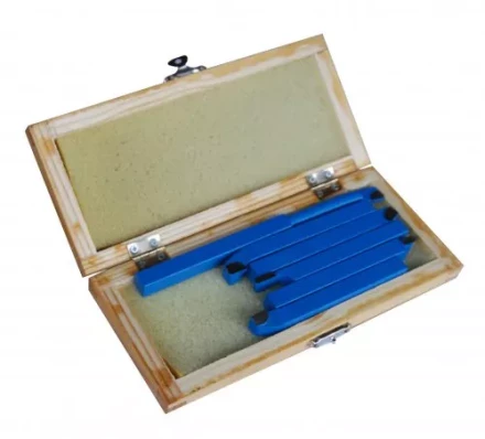 Набор токарных резцов по металлу 6 шт 23361 купить в Кургане