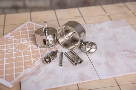 Коронка алмазная HAMMER Ф82мм HEX(DHS82.0*65/5) купить в Кургане