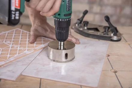 Коронка алмазная HAMMER Ф82мм HEX(DHS82.0*65/5) купить в Кургане