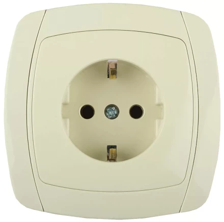 Розетка СВЕТОЗАР &quot;CITY LIGHT&quot; одинарная в сборе, с заземлением, цвет бежевый, 16А/~250В SV-54205-B купить в Кургане