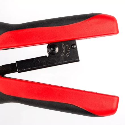 Кримпер многофункциональный КВТ JT-03 с 3 встроенными модулями для обжима RJ-45, RJ-12, RJ-11 (79759) купить в Кургане