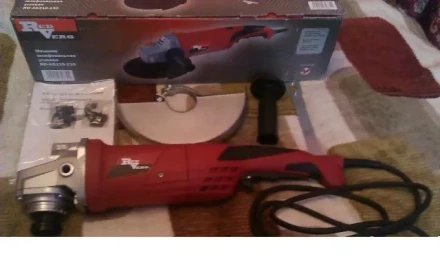 Шлифмашина RedVerg УШМ RD-AG210-230 Болгарка купить в Кургане