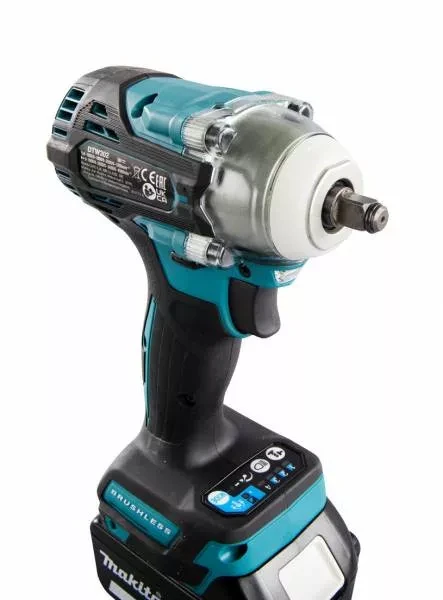 Аккумуляторный ударный гайковерт Makita DTW302RTJ купить в Кургане