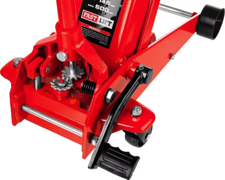 Домкрат гидравлический подкатной &quot;RED FORCE&quot;, с педалью, 3,5т, 145-500мм, STAYER 43155-3.5 43155-3.5 купить в Кургане