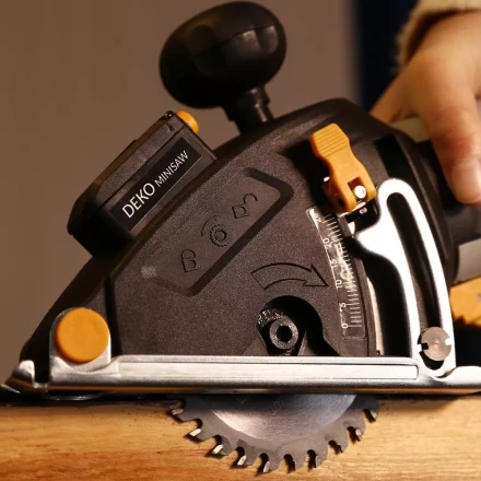 Пила многофункциональная DKCS1000 DEKO, 063-4201 купить в Кургане