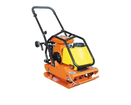 Виброплита TOR C-95T(R) 109 кг, 18кН (Loncin)  бак, колесный комплект уценка 1048937 купить в Кургане