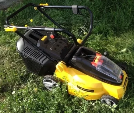 Газонокосилка аккум. CHAMPION EMB360 купить в Кургане