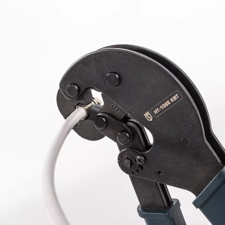 Пресс-клещи КВТ HT-106E для опрессовки F и BNC разъемов на коаксиальный кабель RG-58, RG-6, RG-11, RG-213 (85138) купить в Кургане